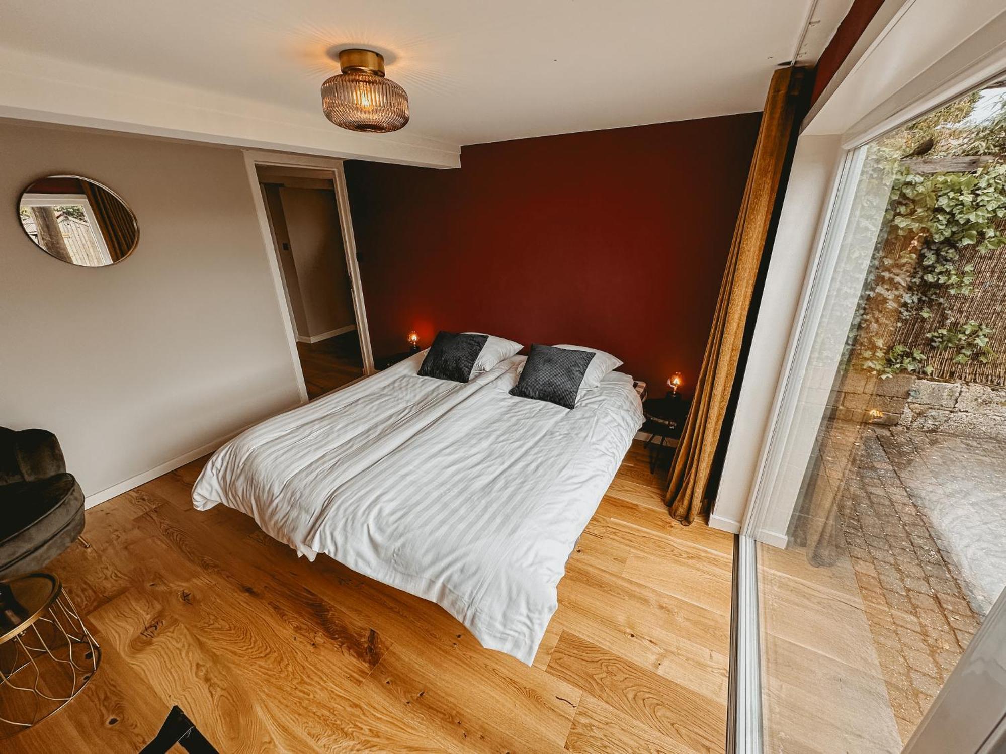 Maas Suites Lanaken Exteriör bild