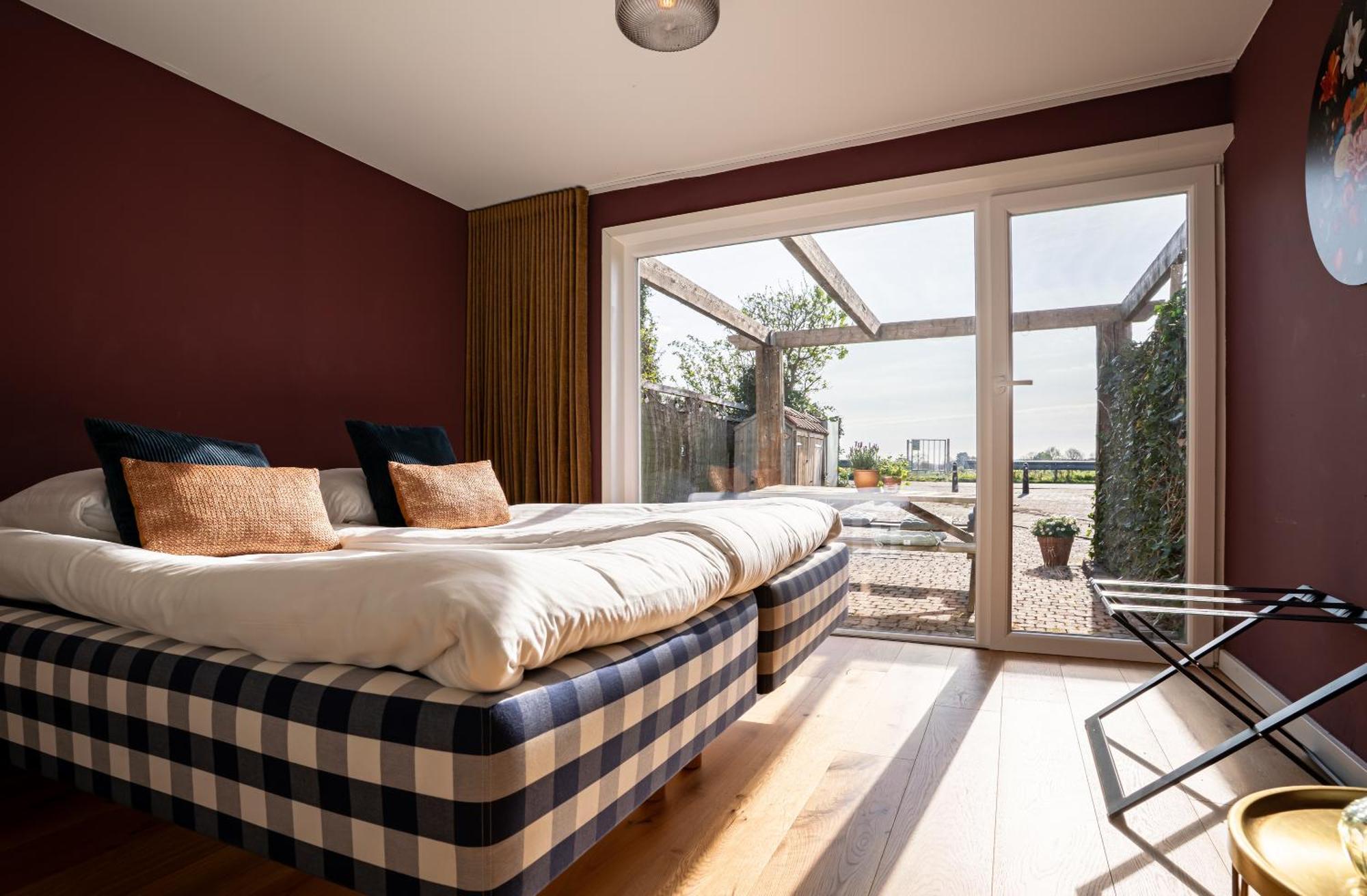 Maas Suites Lanaken Exteriör bild