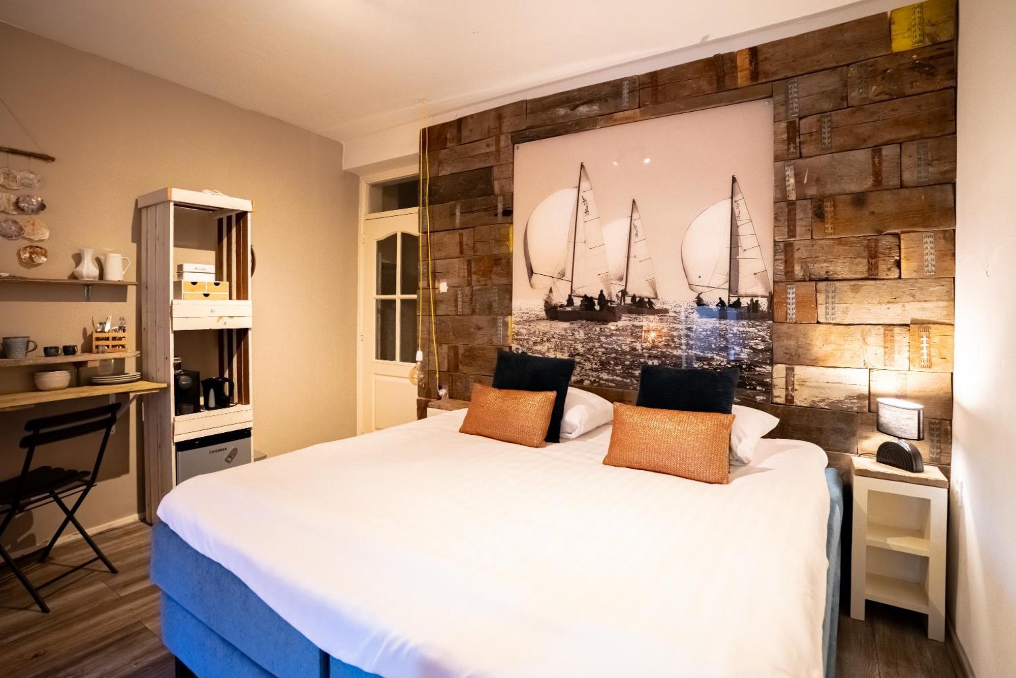 Maas Suites Lanaken Exteriör bild